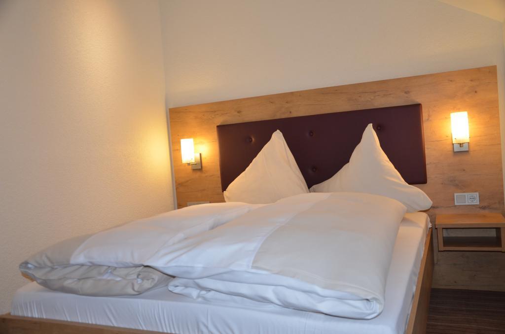 Hotel- Restaurant Poststuben Bensheim Pokoj fotografie